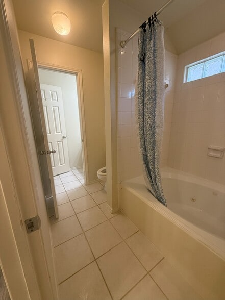 JacknJill bathroom - 2026 Bailey St