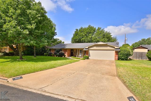 Building Photo - 2132 Sylvan Dr