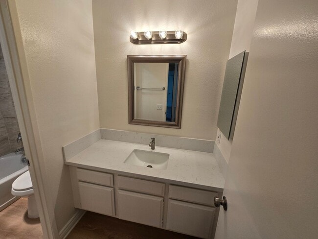 Building Photo - Rancho Penasquitos 2-story. 4 br., 3 ba.