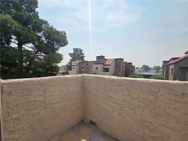 Building Photo - 2972 Juniper Hills Blvd