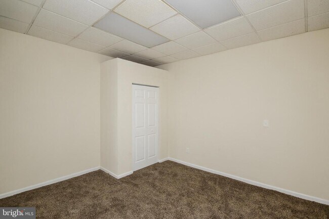 Building Photo - 2420 Greenmount Ave