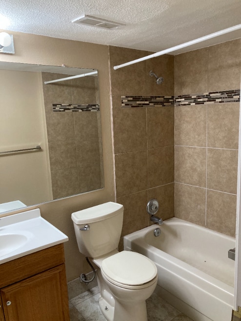 Building Photo - 4400 S Quebec St