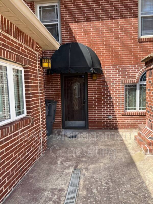 Building Photo - 335 N Peachtree Ave