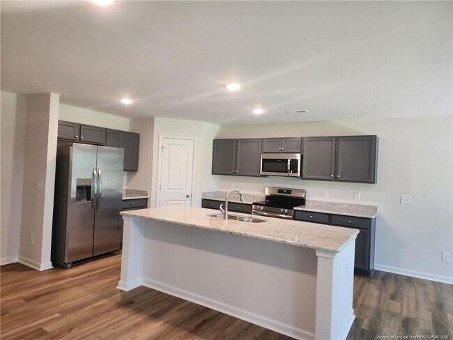 Building Photo - 430 Windermere Dr