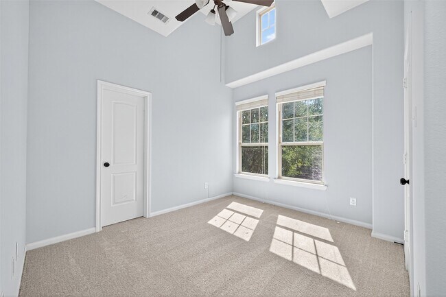 Building Photo - 137 Cheswood Manor Drive