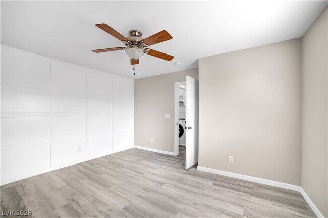Building Photo - 12028 Hathaway Pines Dr