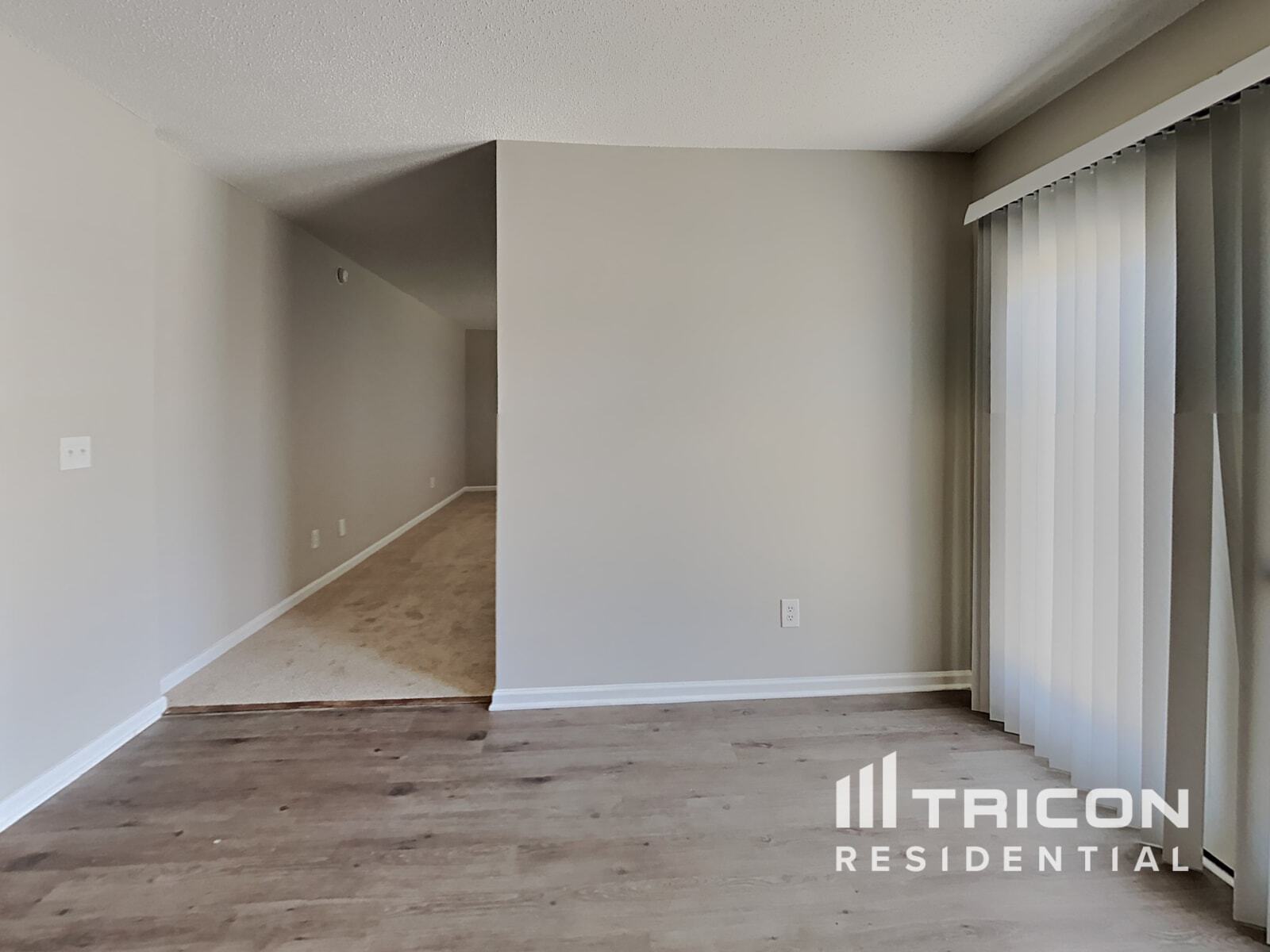 Building Photo - 142 Quiet Grove Dr