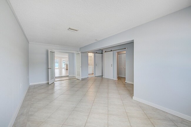 Building Photo - $500 Move-In Special – Limited Time!