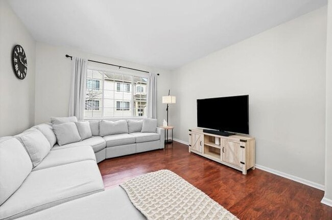 Building Photo - 861 Pheasant Trail