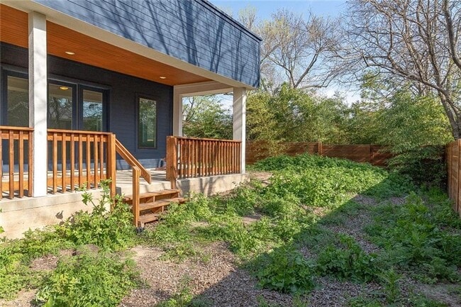 Building Photo - 2509 Del Curto Rd