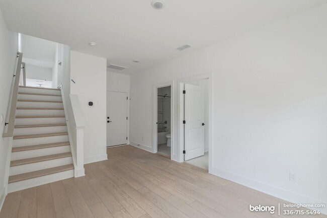 Building Photo - 2120 Opulent Oaks Ln