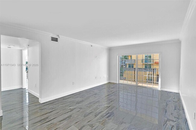 Building Photo - 8900 Collins Ave