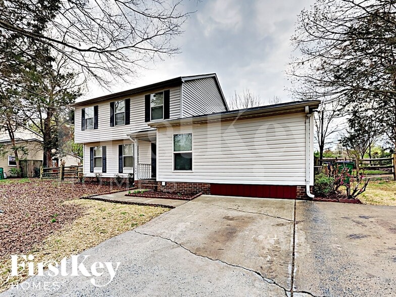Building Photo - 1940 Winsted Ct