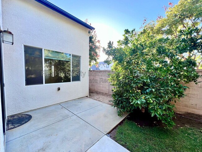 Building Photo - 1697 N Connery Ln