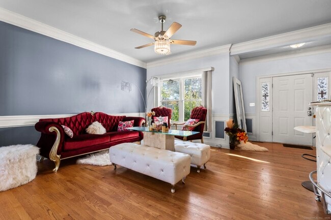 Building Photo - 240 Highland Ave