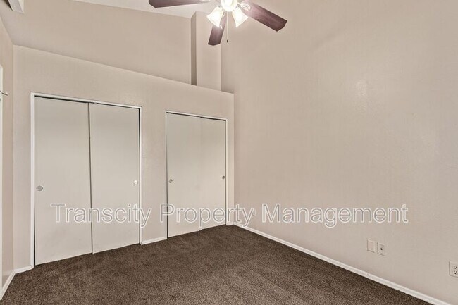 Building Photo - 2301 E University Dr