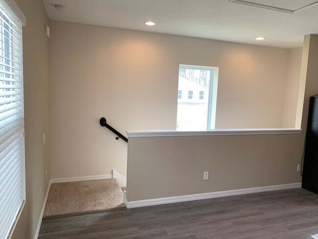 Building Photo - Garage Apartment in Winter Garden, Includes Utilities!