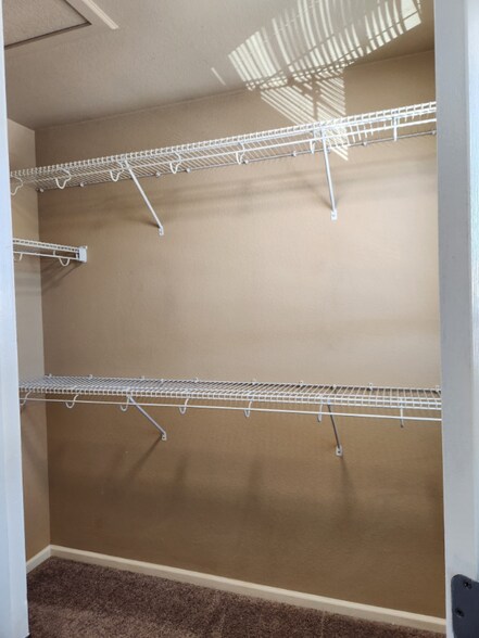 Building Photo - 278 Audubon Dr
