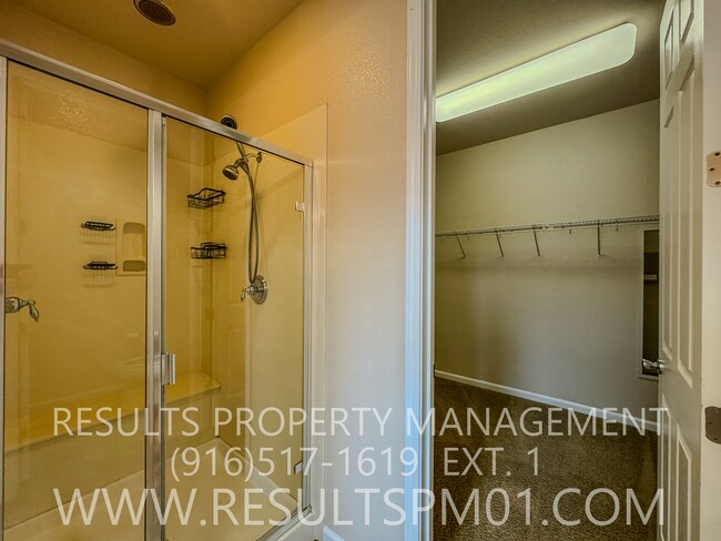 Building Photo - Beautiful 4 Bedroom 3 Bath home