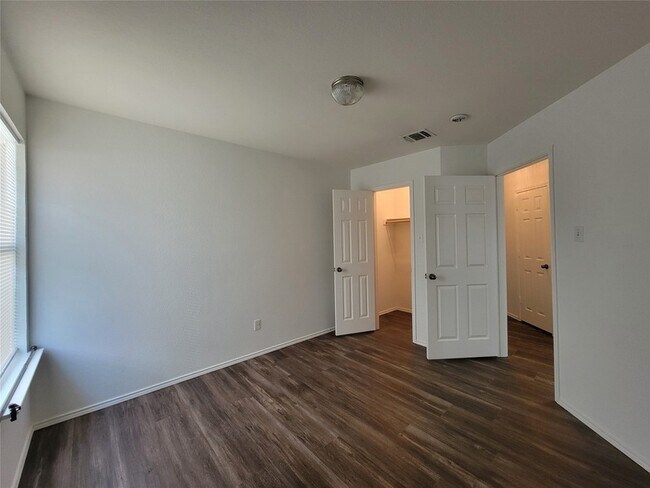 Building Photo - 5203 Mountain Spring Trail