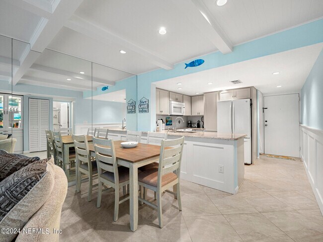 Building Photo - 880-A1A A1A Beach Blvd