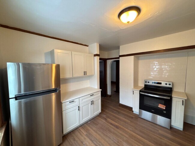 Building Photo - 4568 N 38th St