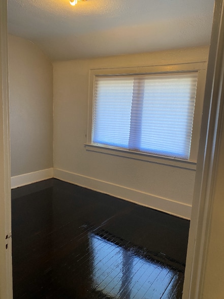 Building Photo - 18038 Norwood St