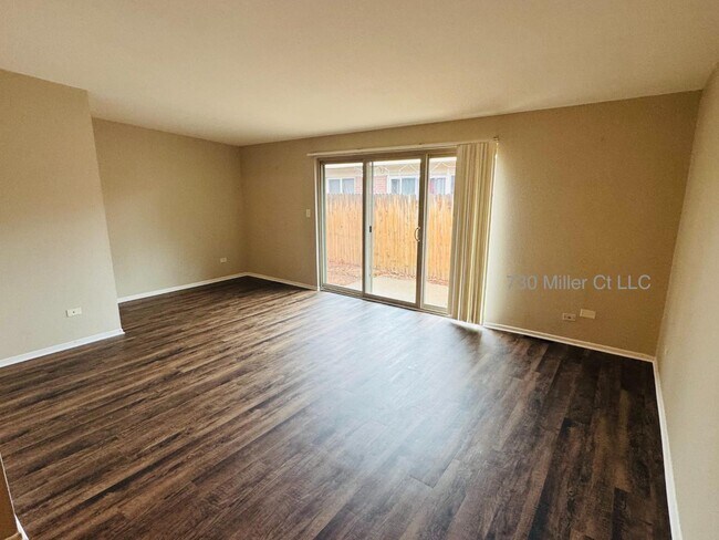 Building Photo - 730 Miller Ct