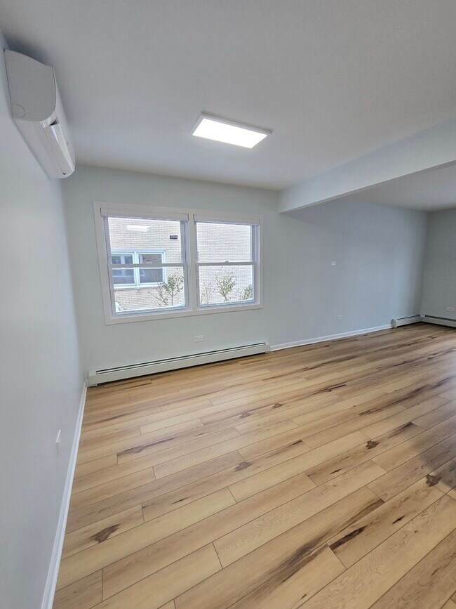 Building Photo - 4508 Elm Ave