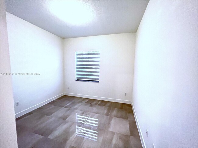 Building Photo - 17406 SW 41st St