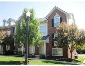 Building Photo - 3156 Promenade Cir