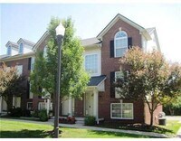 Building Photo - 3156 Promenade Cir