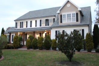 Building Photo - 43 Carroll Ln