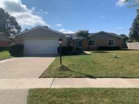 Building Photo - 2272 Berrycreek Dr