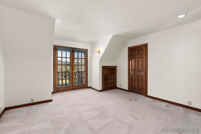 Building Photo - 6350 Calle Del Campanario