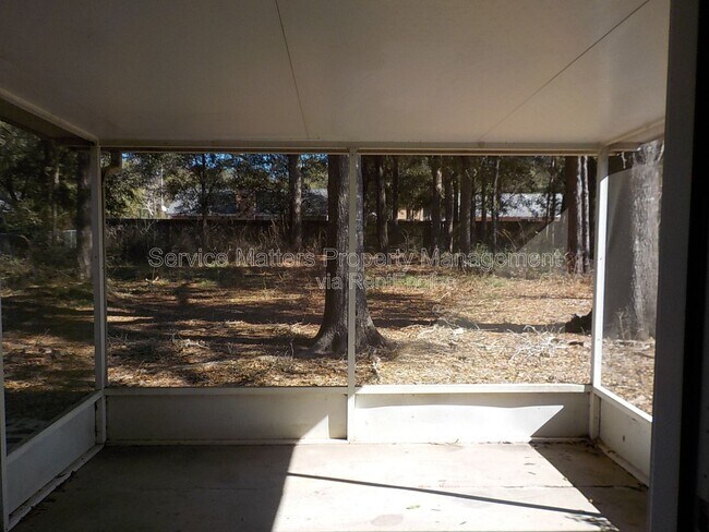 Building Photo - 5746 Rolling Hills Dr