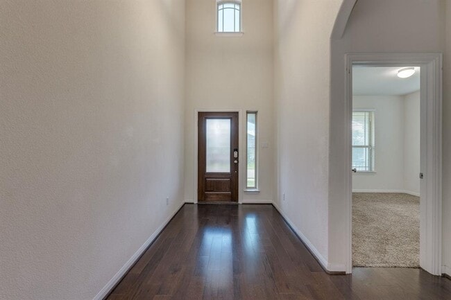 Building Photo - 2920 Rabbit Creek Dr