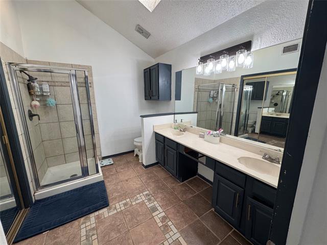 Building Photo - 2412 Ridgestone Dr