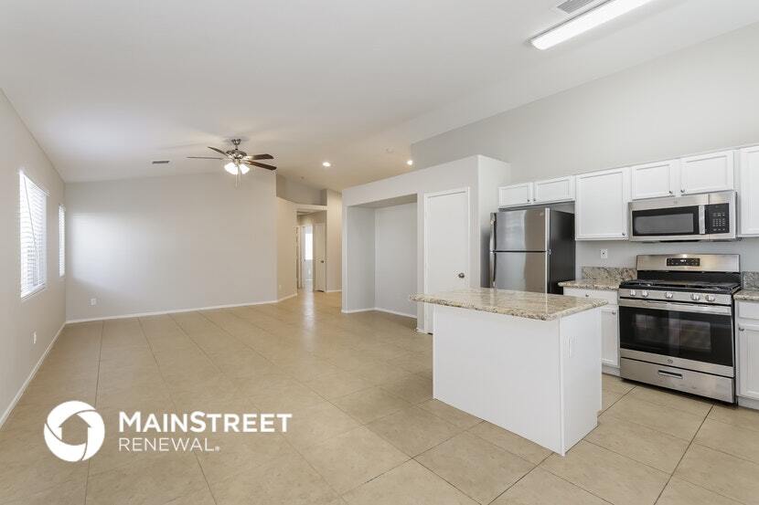 Building Photo - 5351 Reardon Ct