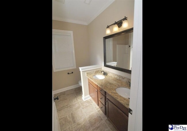 Building Photo - 1355 Millbank Dr