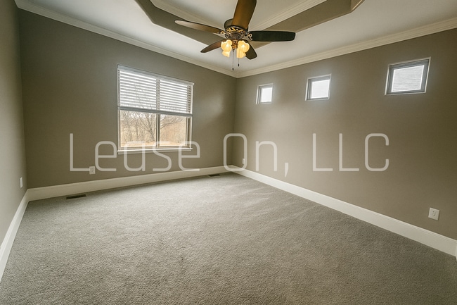 Building Photo - 7453/57 Summerside