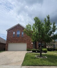 Building Photo - Huge Forney home 3/2/2