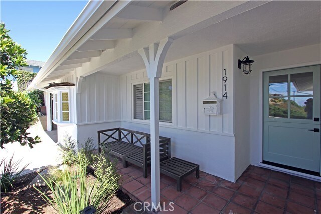 Building Photo - 1914 Pelican Ave