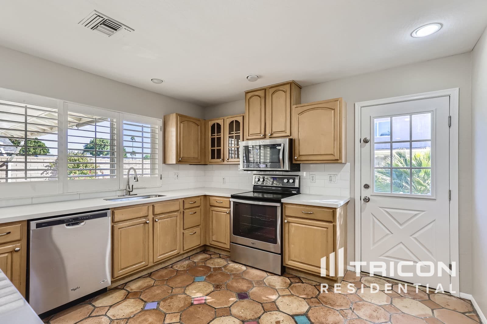 Building Photo - 4809 W Cochise Dr