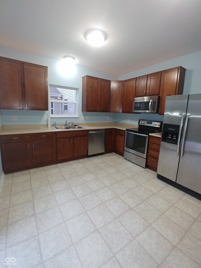 Building Photo - 17337 Retford Dr