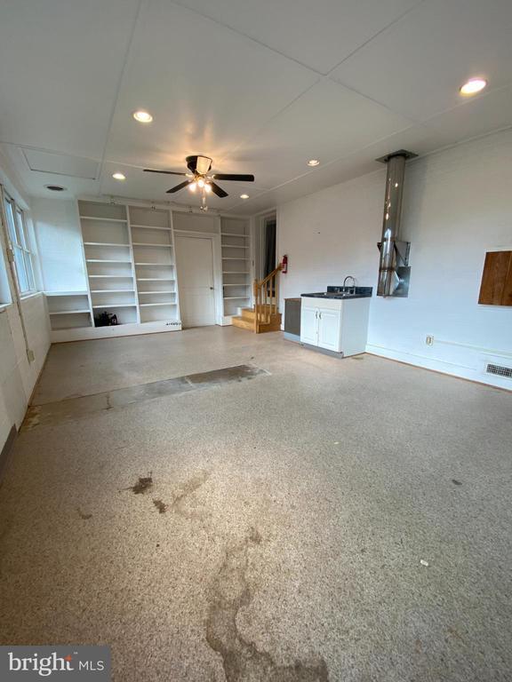 Building Photo - 1030 Georgia Ave