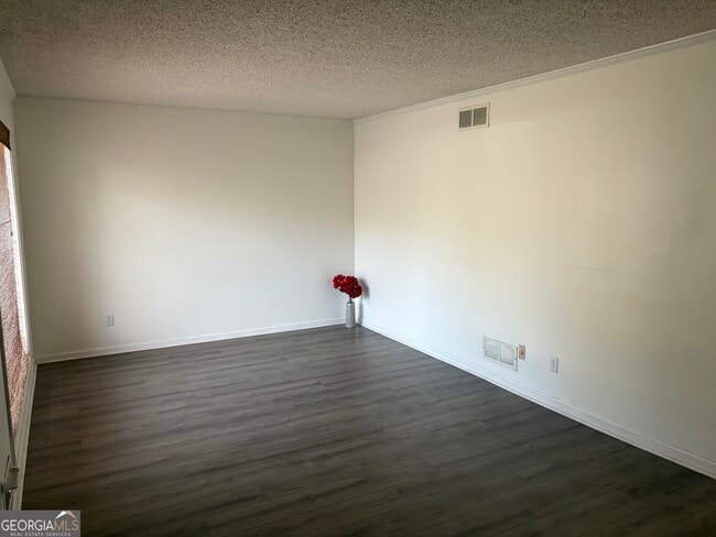 Building Photo - 1 Duffers Ct
