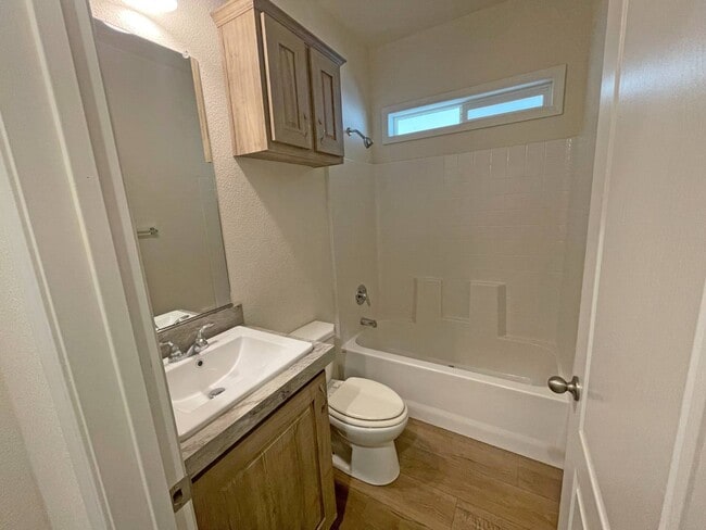 Building Photo - 5510 Clark Rd