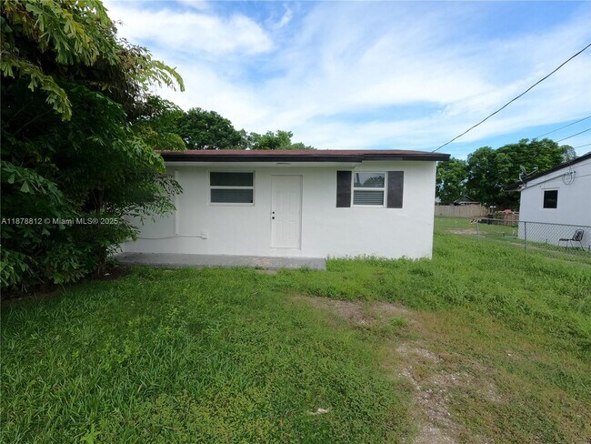 Primary Photo - 26633 SW 138th Ct