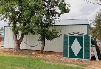 Building Photo - 739 Riverbend Dr